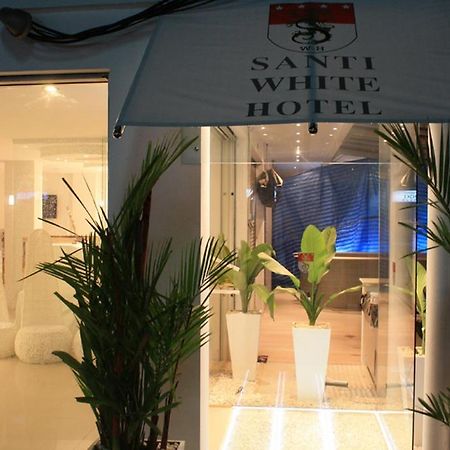 Santi White Hotel Phuket Ngoại thất bức ảnh