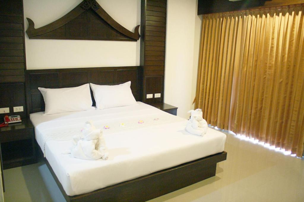 Santi White Hotel Phuket Phòng bức ảnh