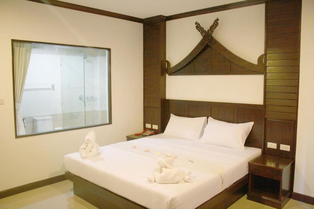 Santi White Hotel Phuket Phòng bức ảnh